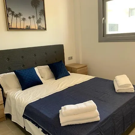 Amalia Delux En Apartament Torrevieja